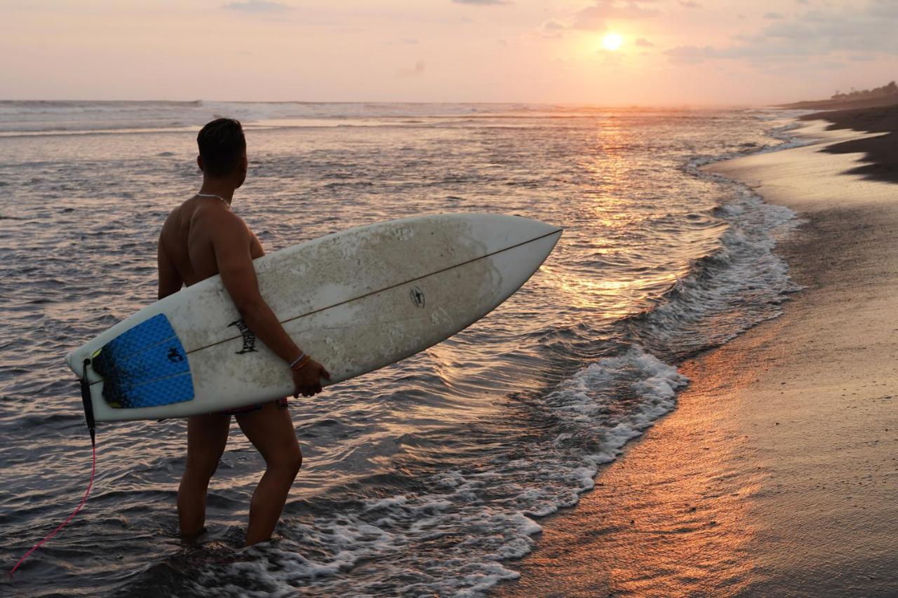 Shanti Surf Camp Эль-Паредон-Буэна-Виста Экстерьер фото